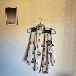 Sheer skull vest Women’s, Large. Mauve brand.
